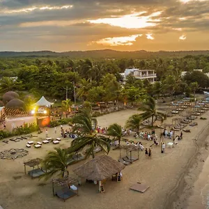 Fenix Beach Cartagena Playa de Punta Arena